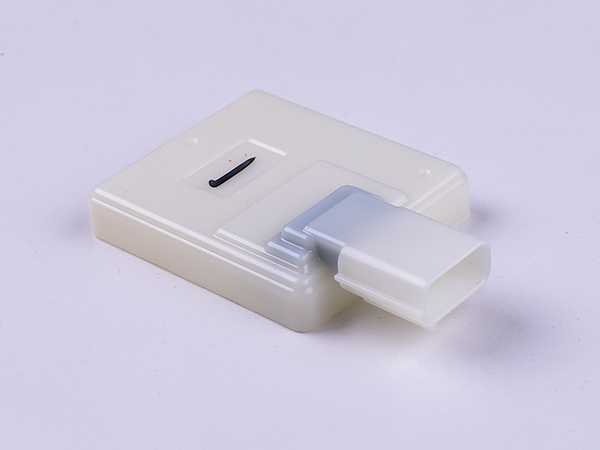 精密模具套啤汽車(chē)件